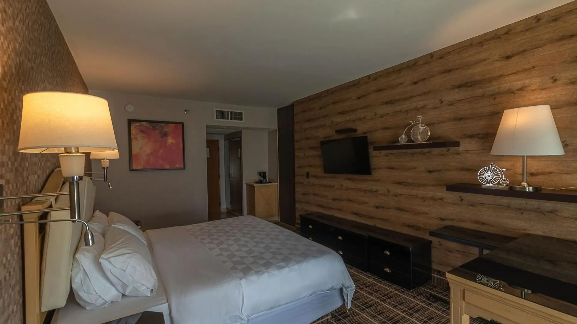 Holiday Inn Queretaro Centro Historico By Ihg מלון
